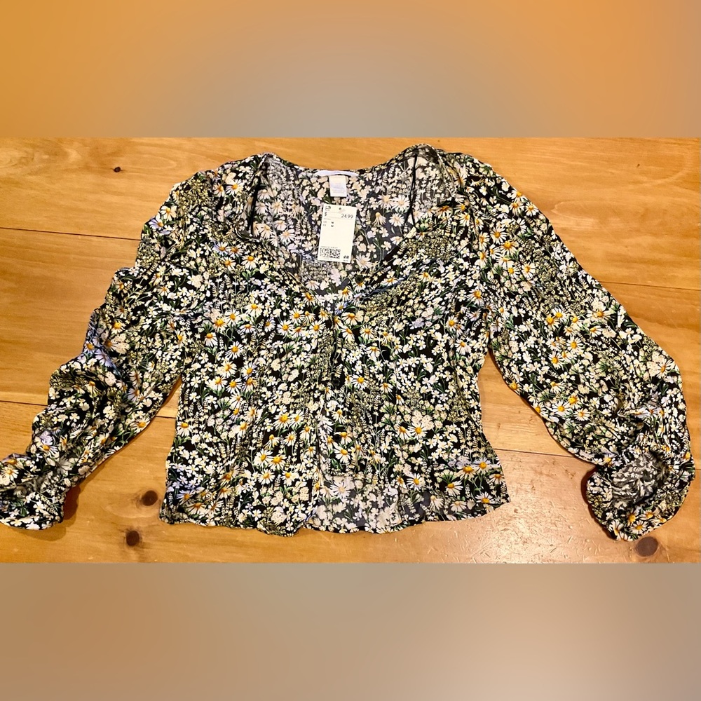 NWT H&M Silky Floral Top